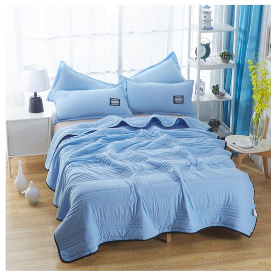 Cooling Summer Blanket - Lightweight Air-Conditioning Quilt